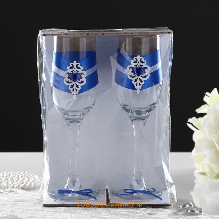 Набор свадебных бокалов "Прага", ручной работы, белый-синий, 6х6х20,5 см, 2 шт.